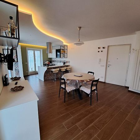 דירות אג'רולה Casa Marilyn מראה חיצוני תמונה