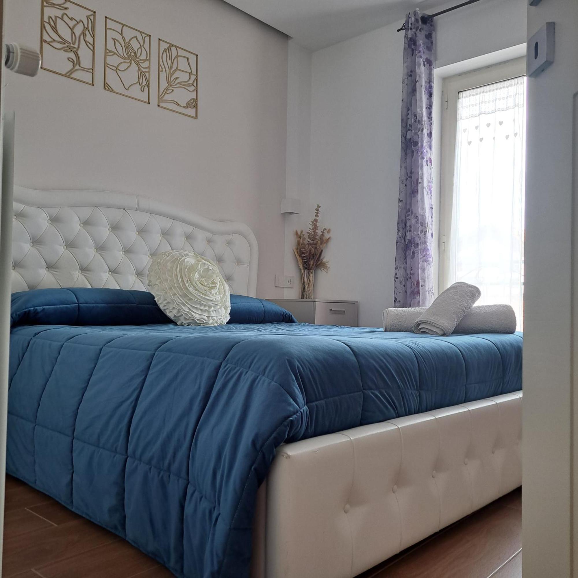 דירות אג'רולה Casa Marilyn מראה חיצוני תמונה